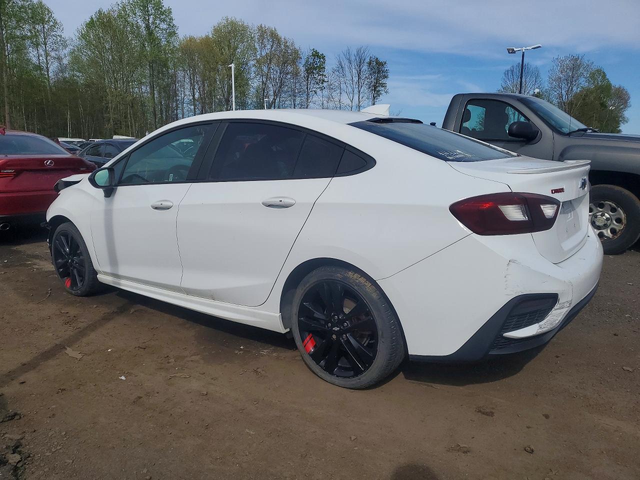 2018 CHEVROLET CRUZE