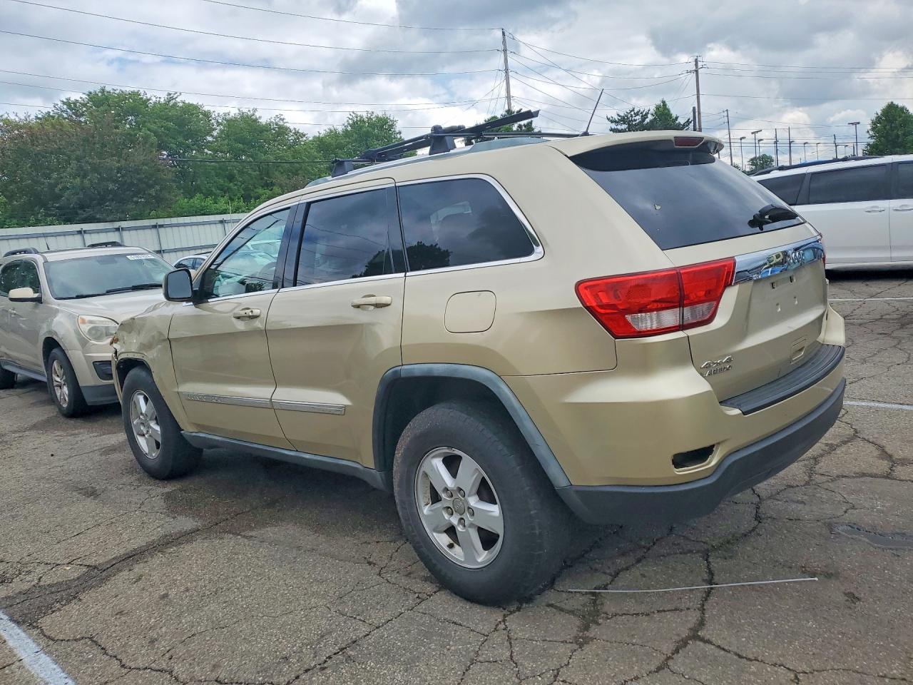 2011 JEEP CHEROKEE