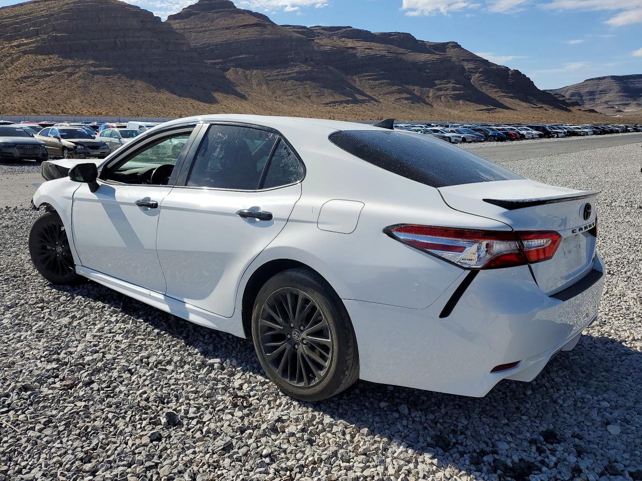 2020 TOYOTA CAMRY
