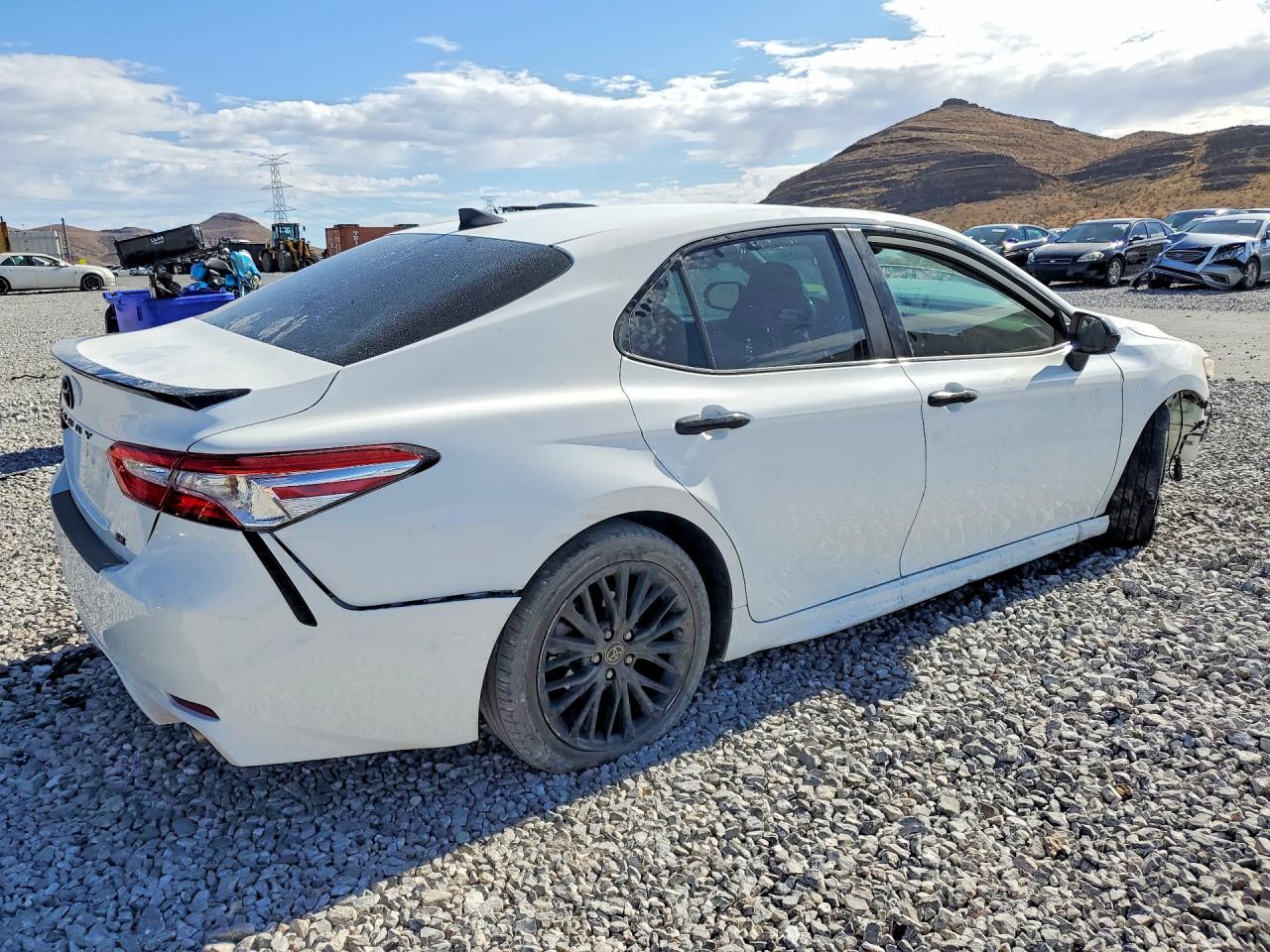 2020 TOYOTA CAMRY