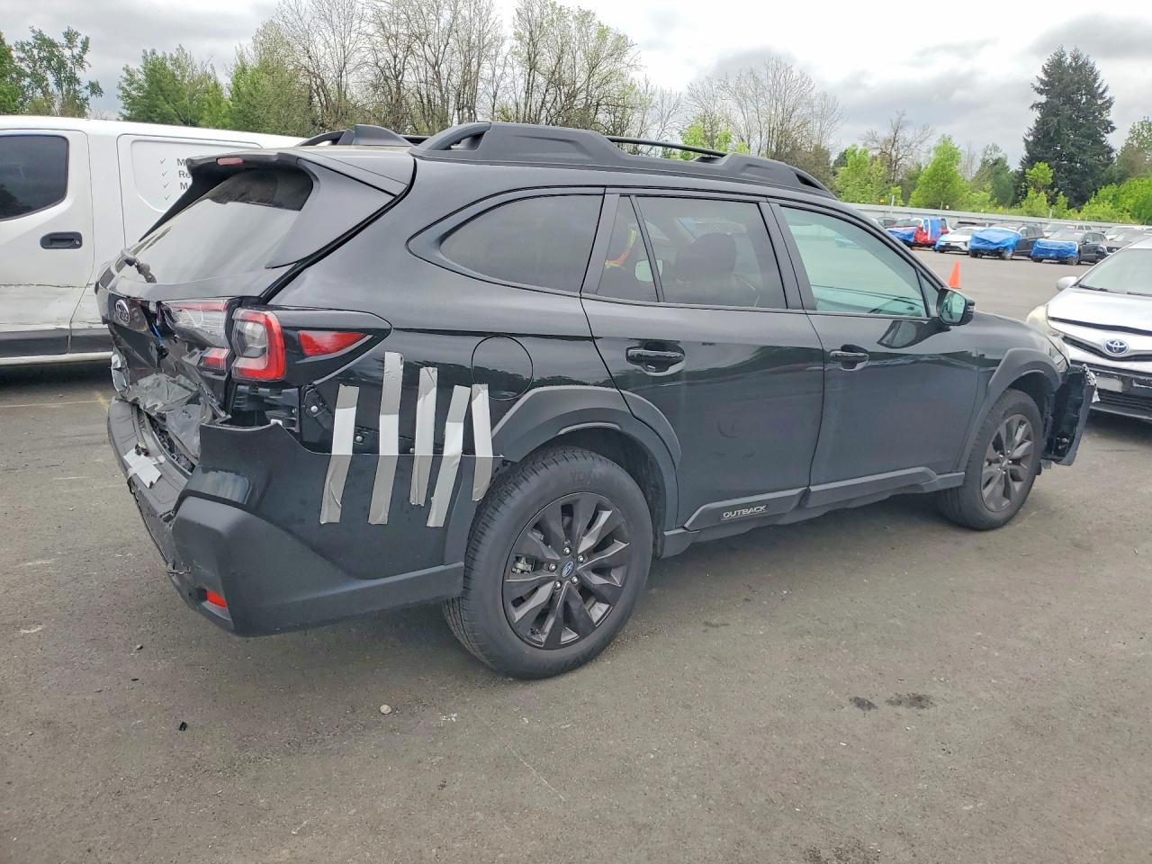 2025 SUBARU OUTBACK