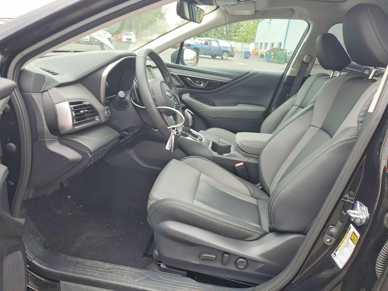 2025 SUBARU OUTBACK