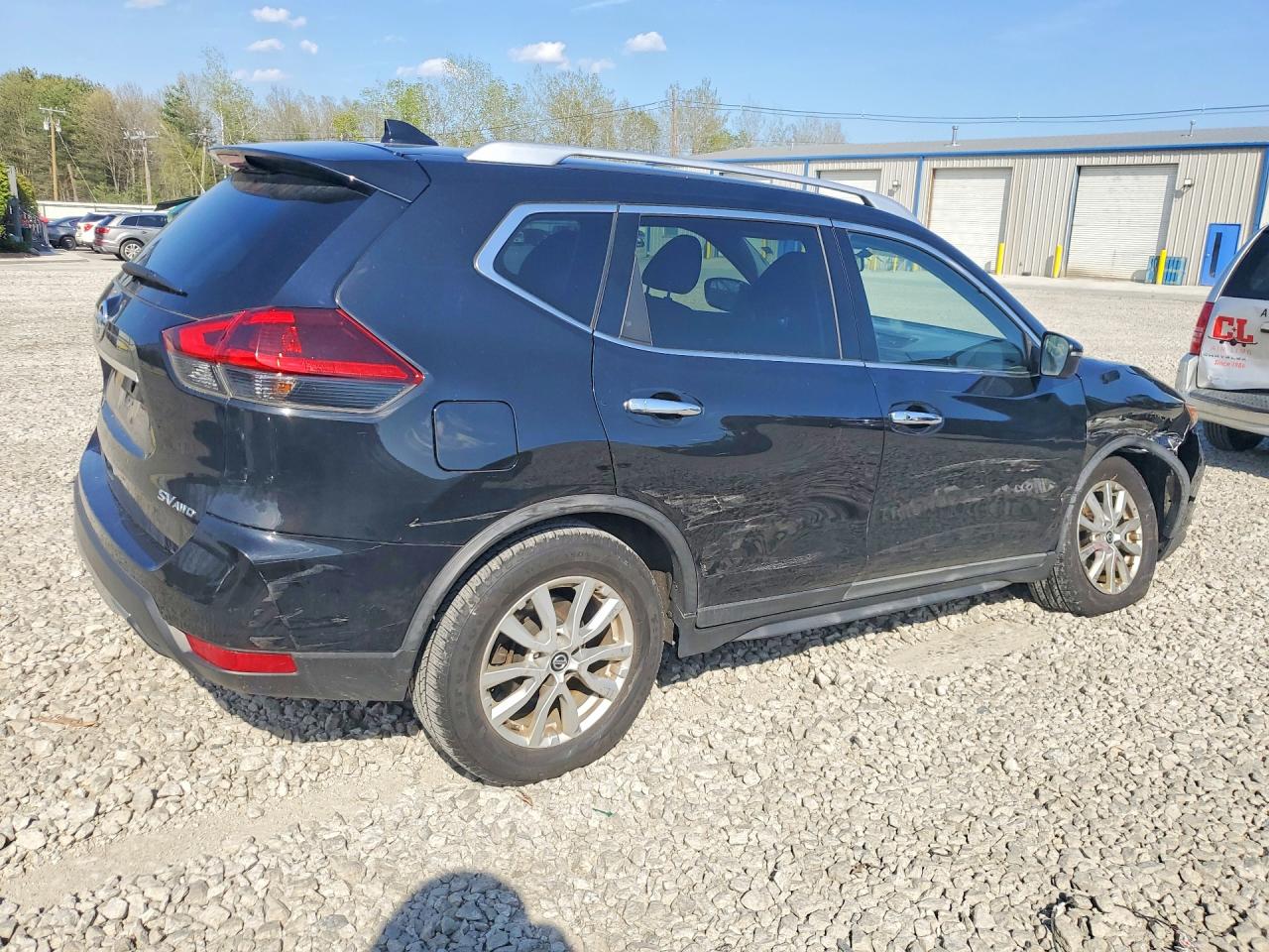 2018 NISSAN ROGUE