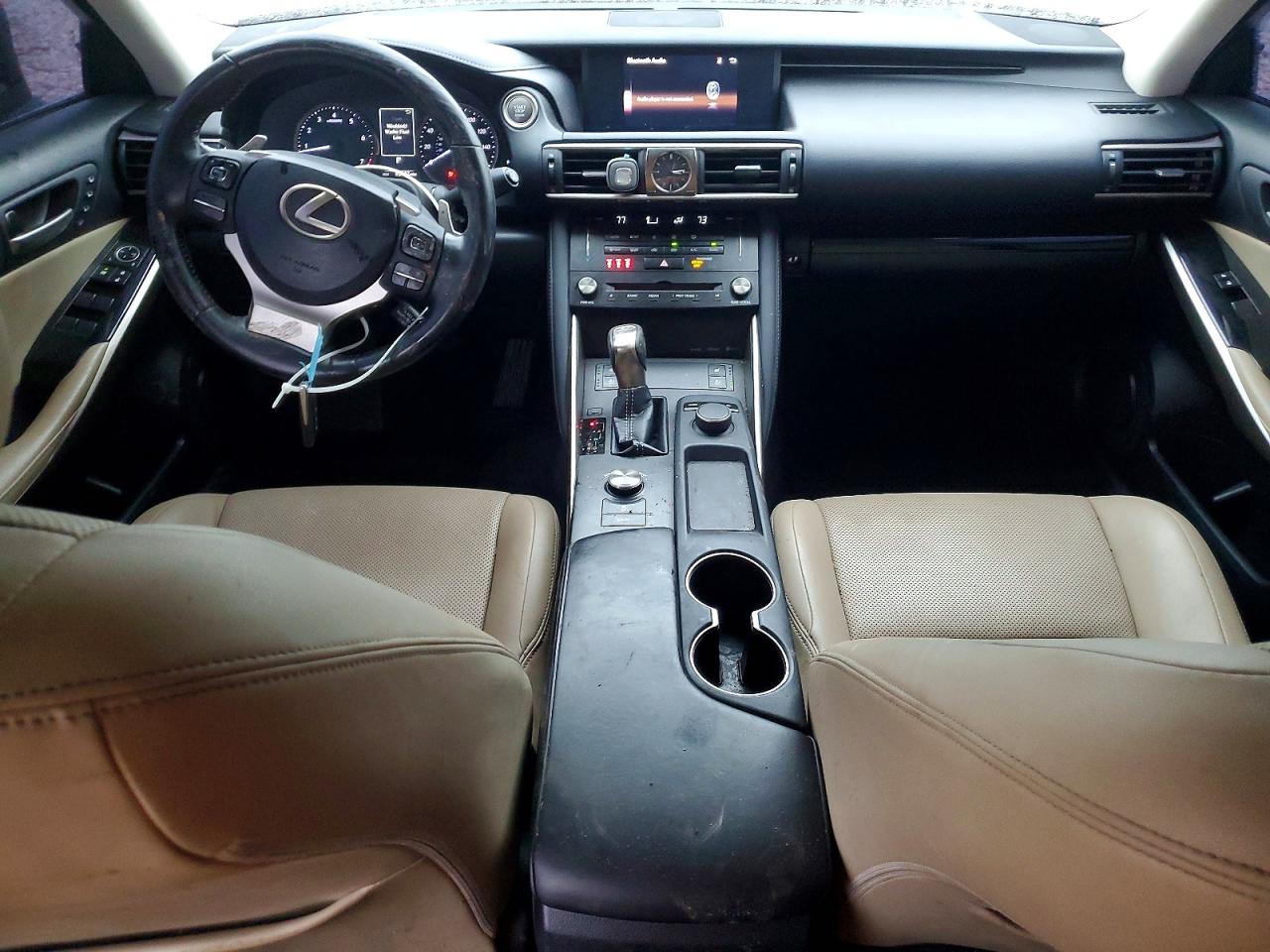 2018 LEXUS IS