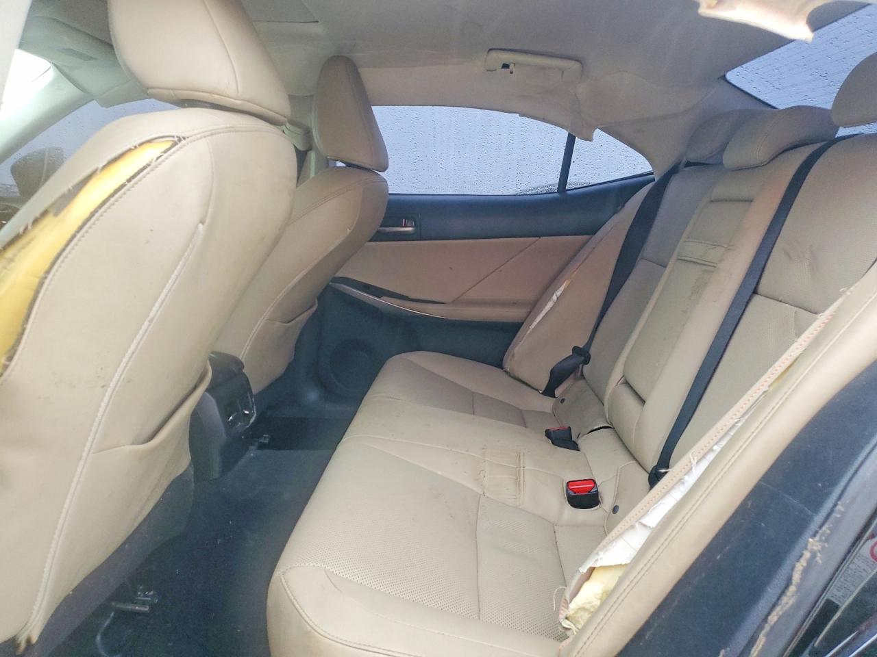 2018 LEXUS IS