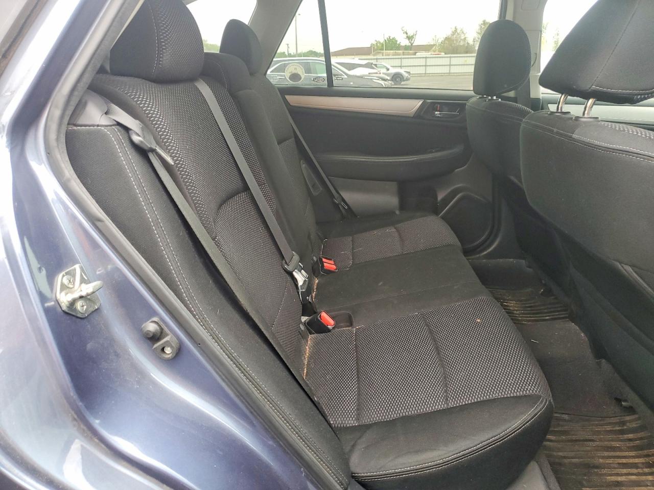 2016 SUBARU OUTBACK