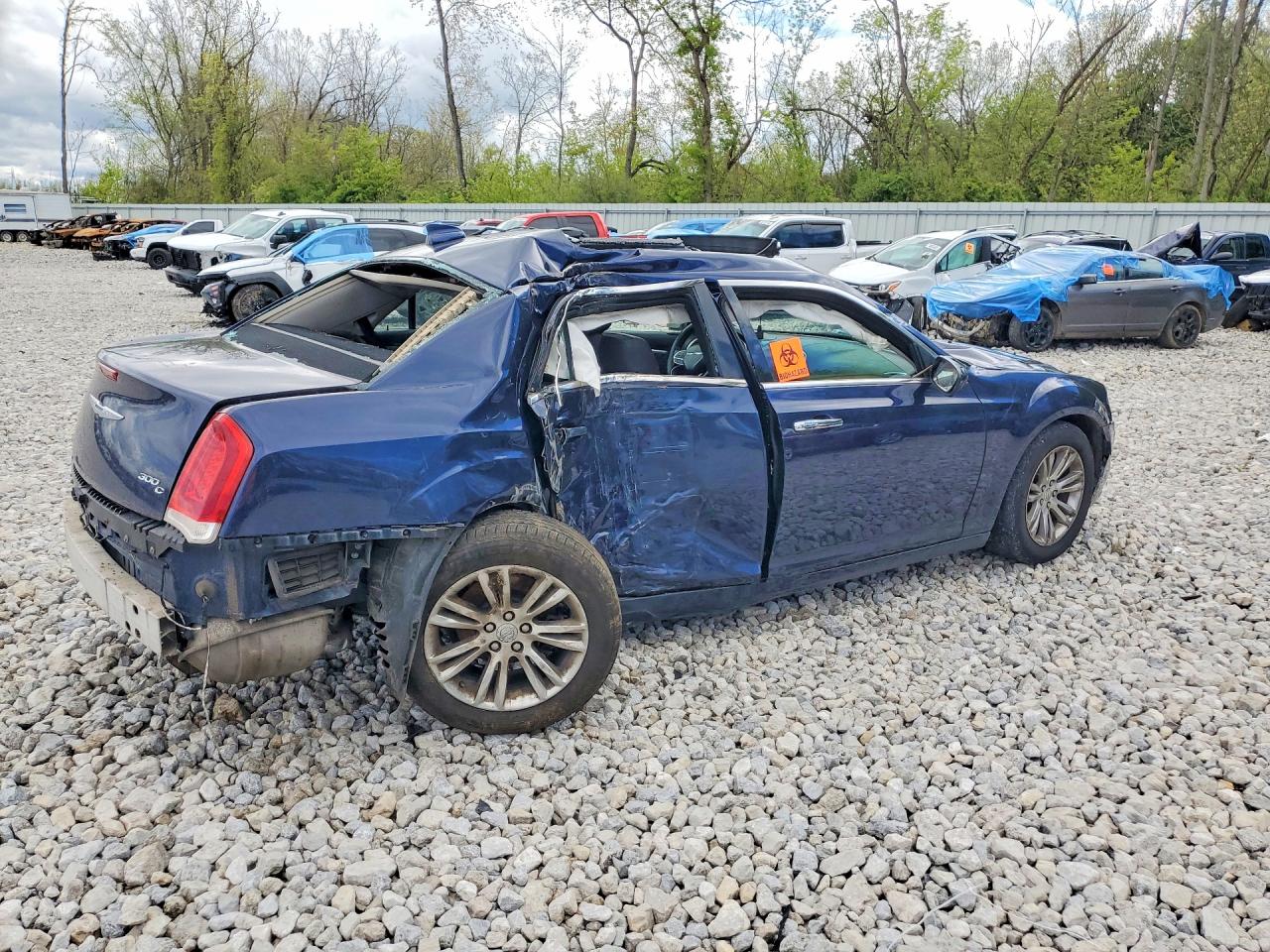 2017 CHRYSLER 300