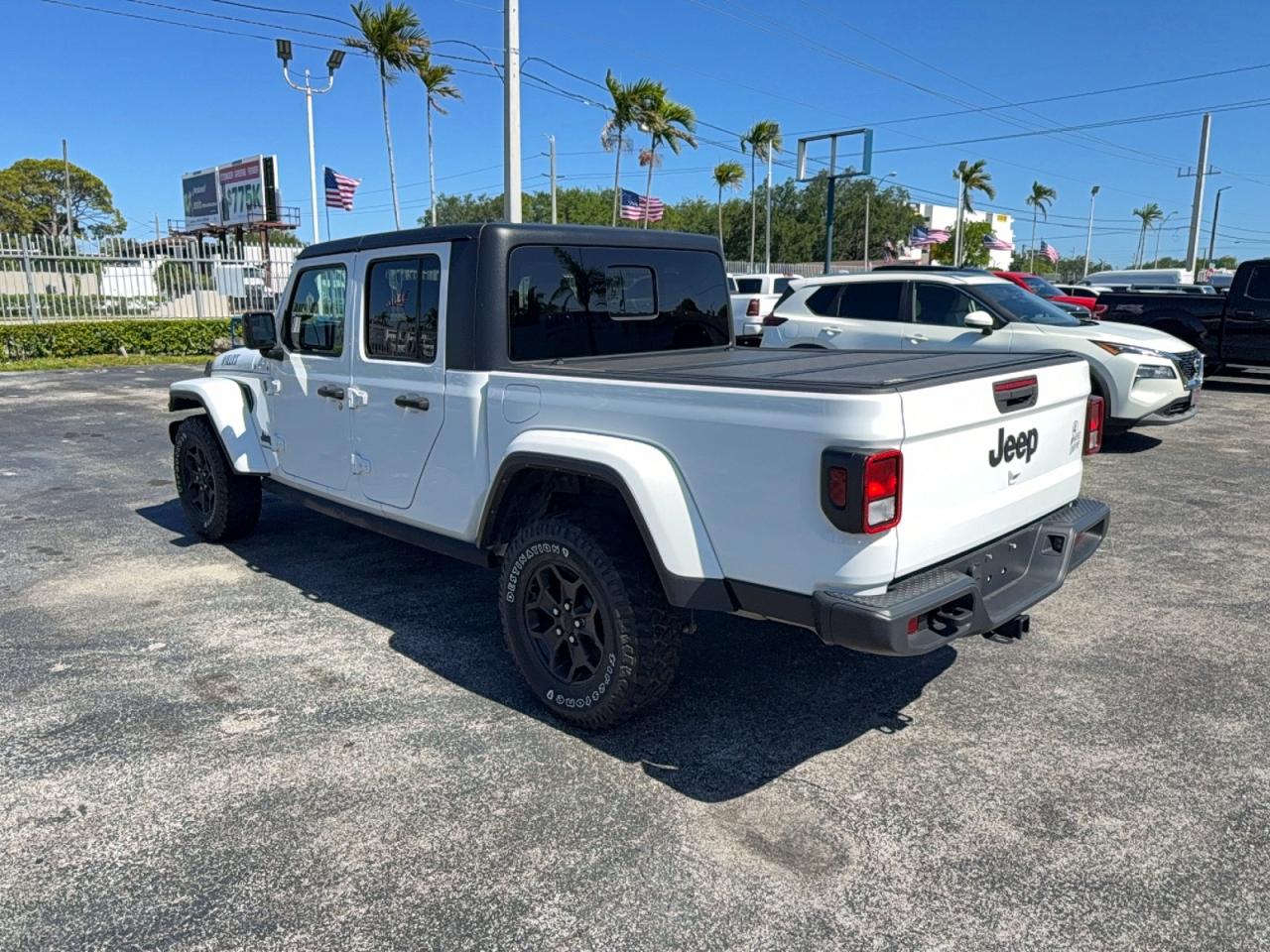 2023 JEEP GLADIATOR