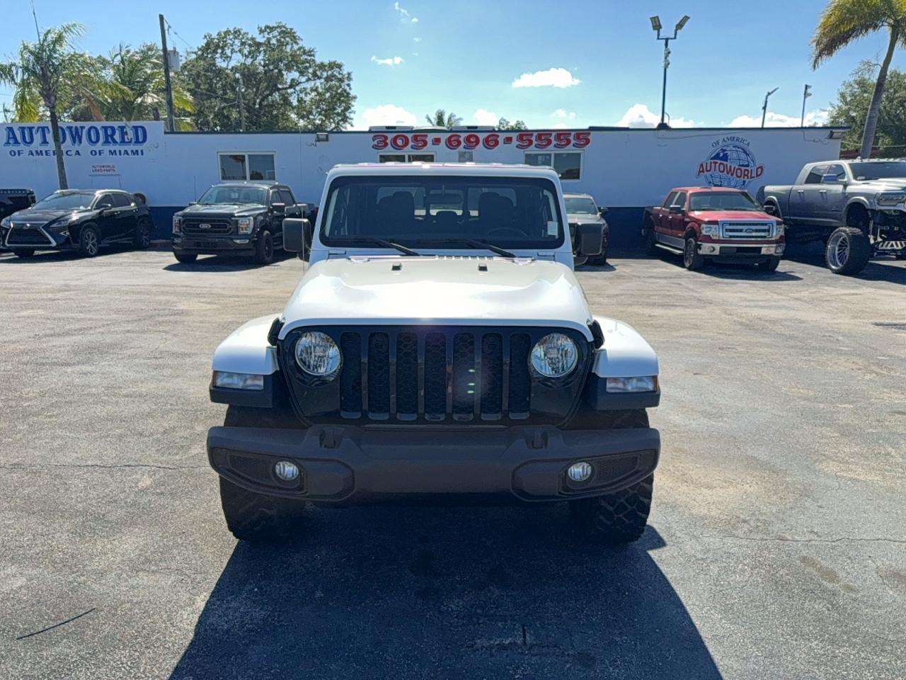 2023 JEEP GLADIATOR