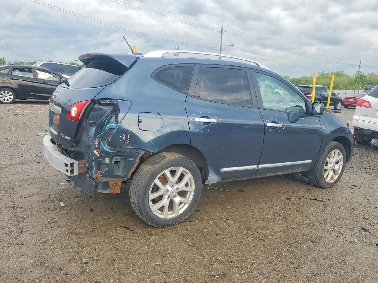 2013 NISSAN ROGUE