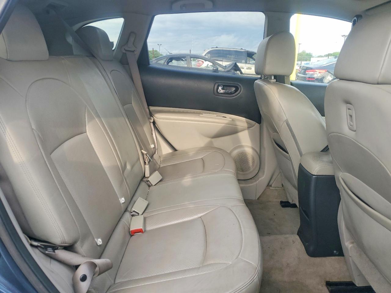 2013 NISSAN ROGUE