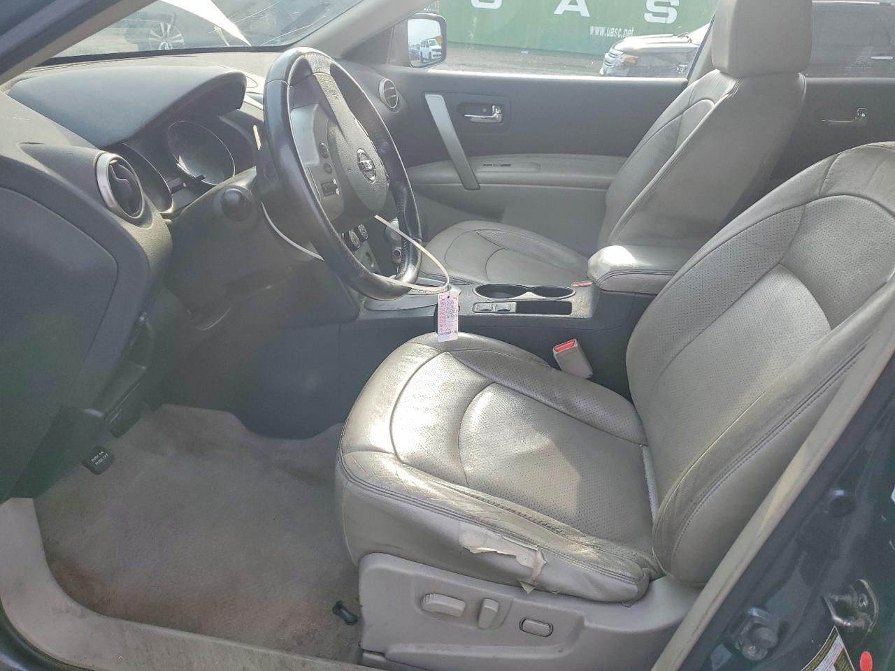 2013 NISSAN ROGUE