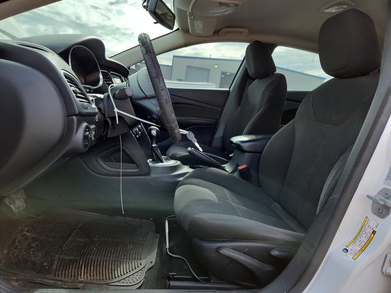 2015 DODGE DART