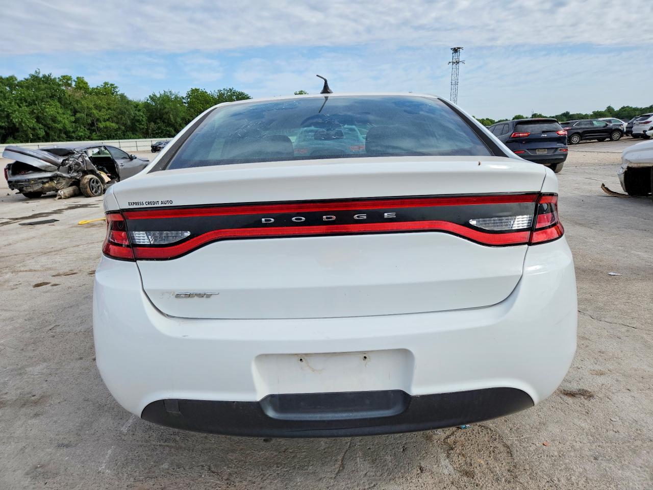 2015 DODGE DART