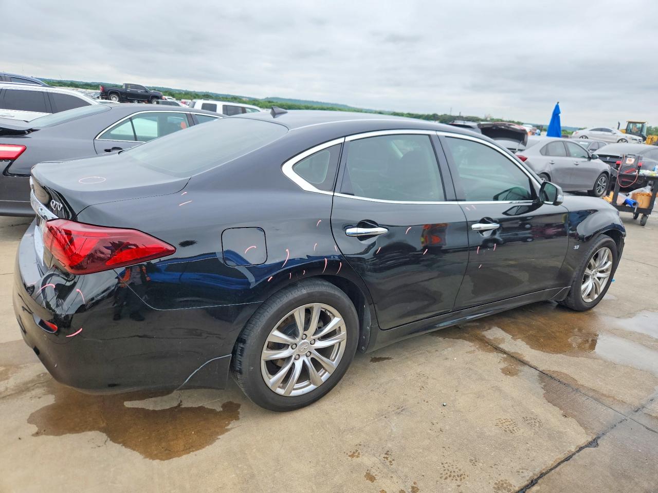 2019 INFINITI Q70