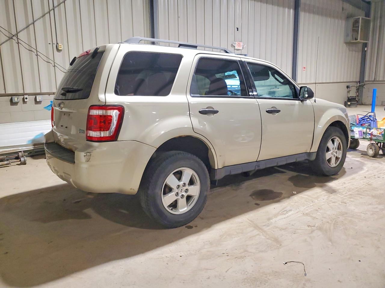 2012 FORD ESCAPE