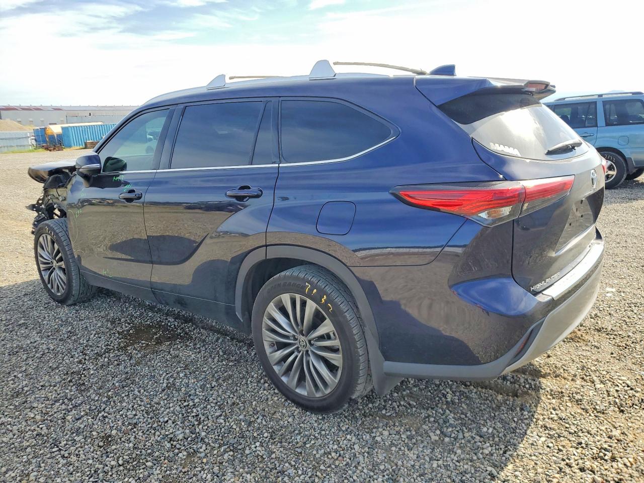 2020 TOYOTA HIGHLANDER