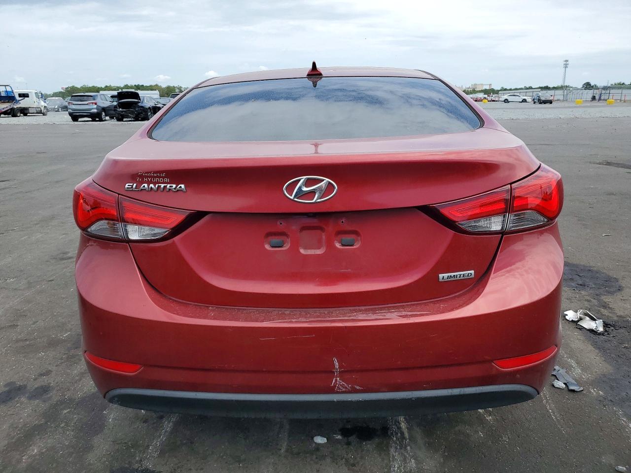 2016 HYUNDAI ELANTRA