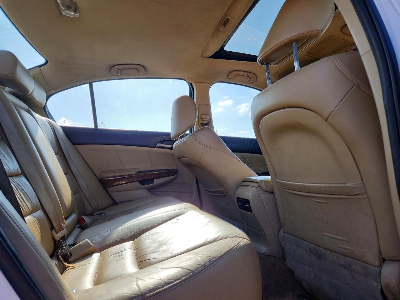 2012 HONDA ACCORD