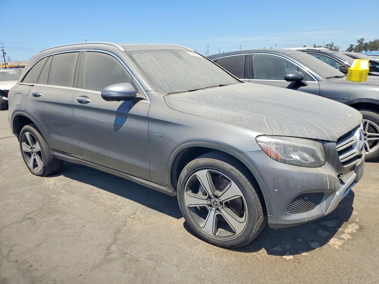 2019 MERCEDES-BENZ GLC-CLASS