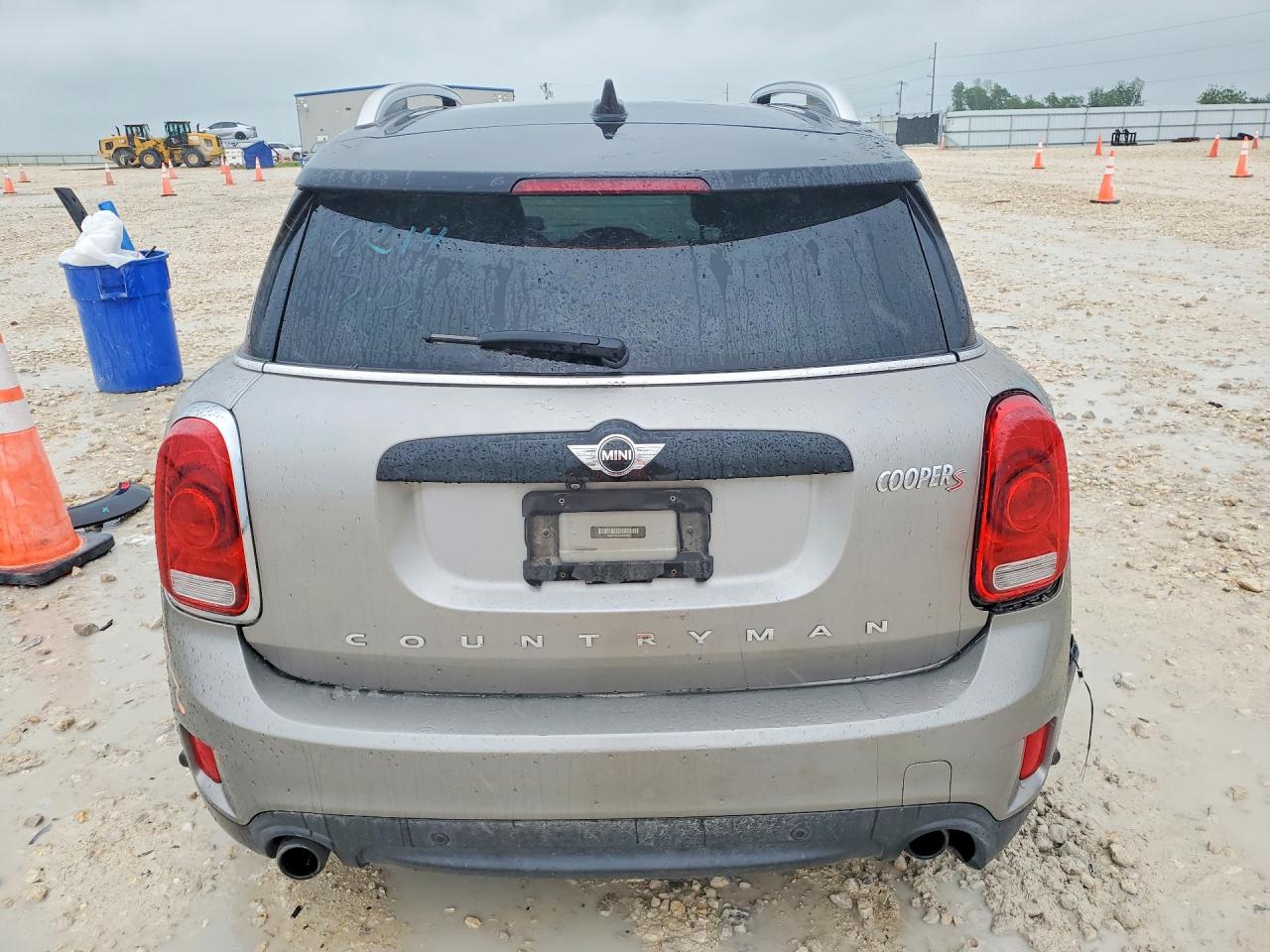 2018 MINI COOPER