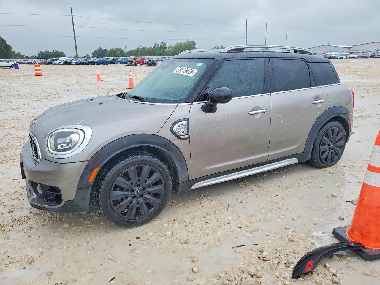 2018 MINI COOPER