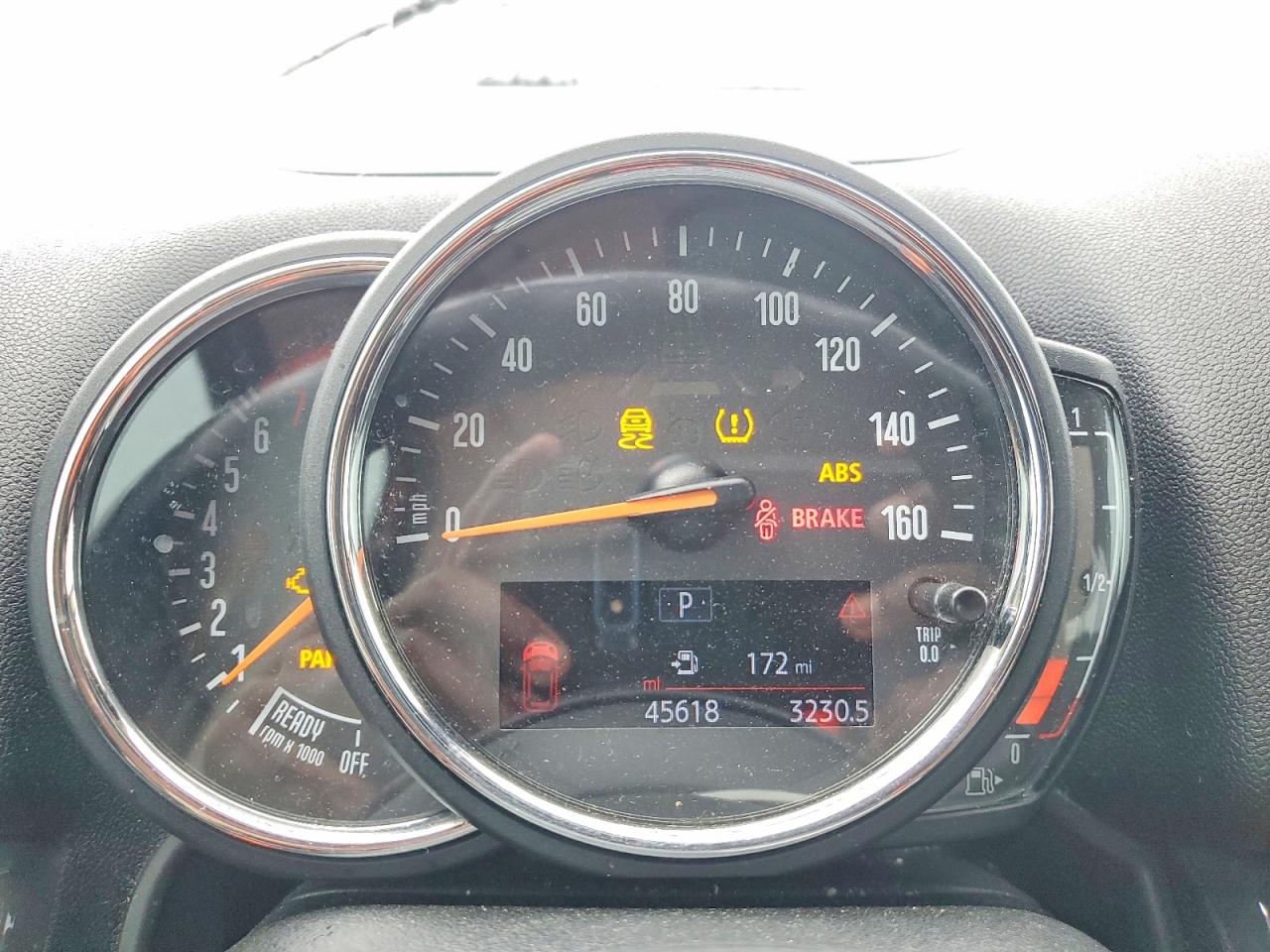 2018 MINI COOPER