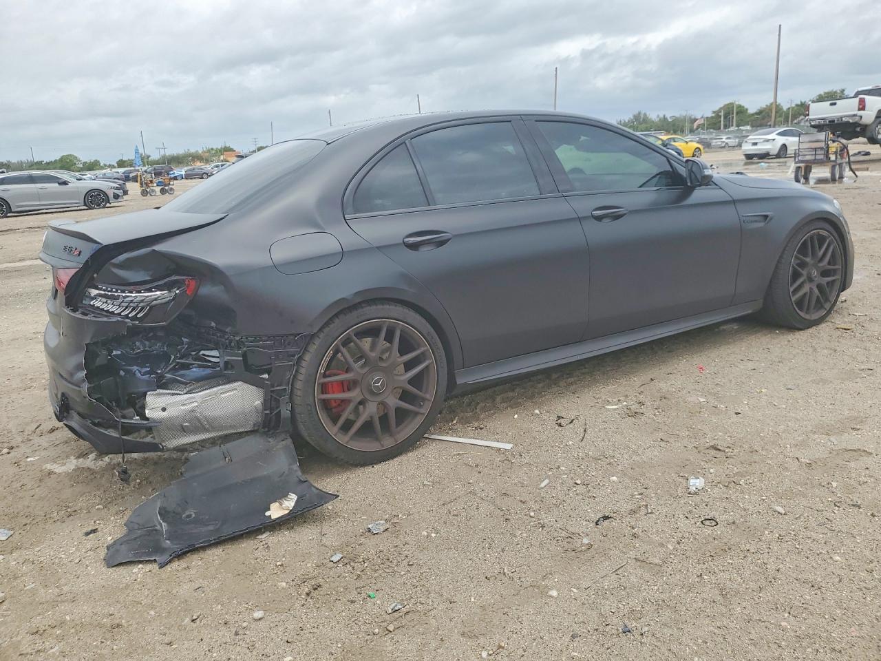 2021 MERCEDES-BENZ E-CLASS