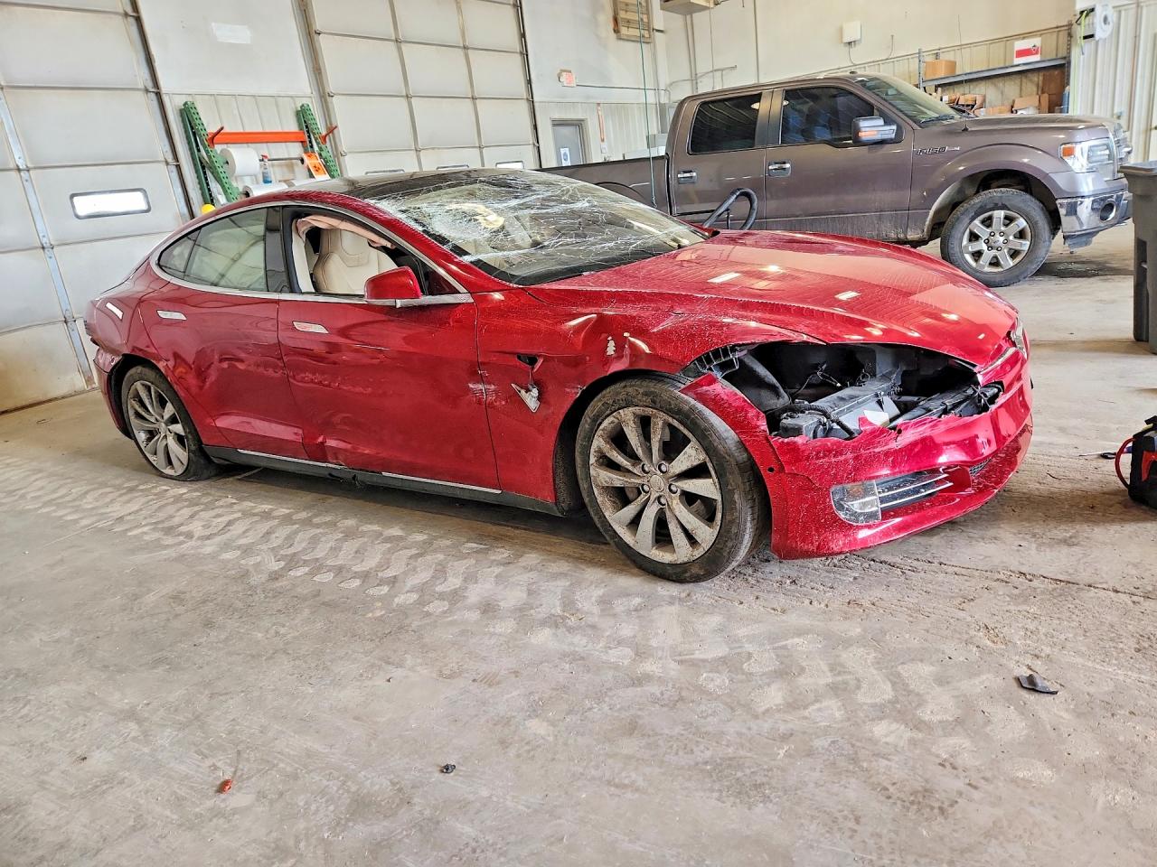 2015 TESLA MODEL S