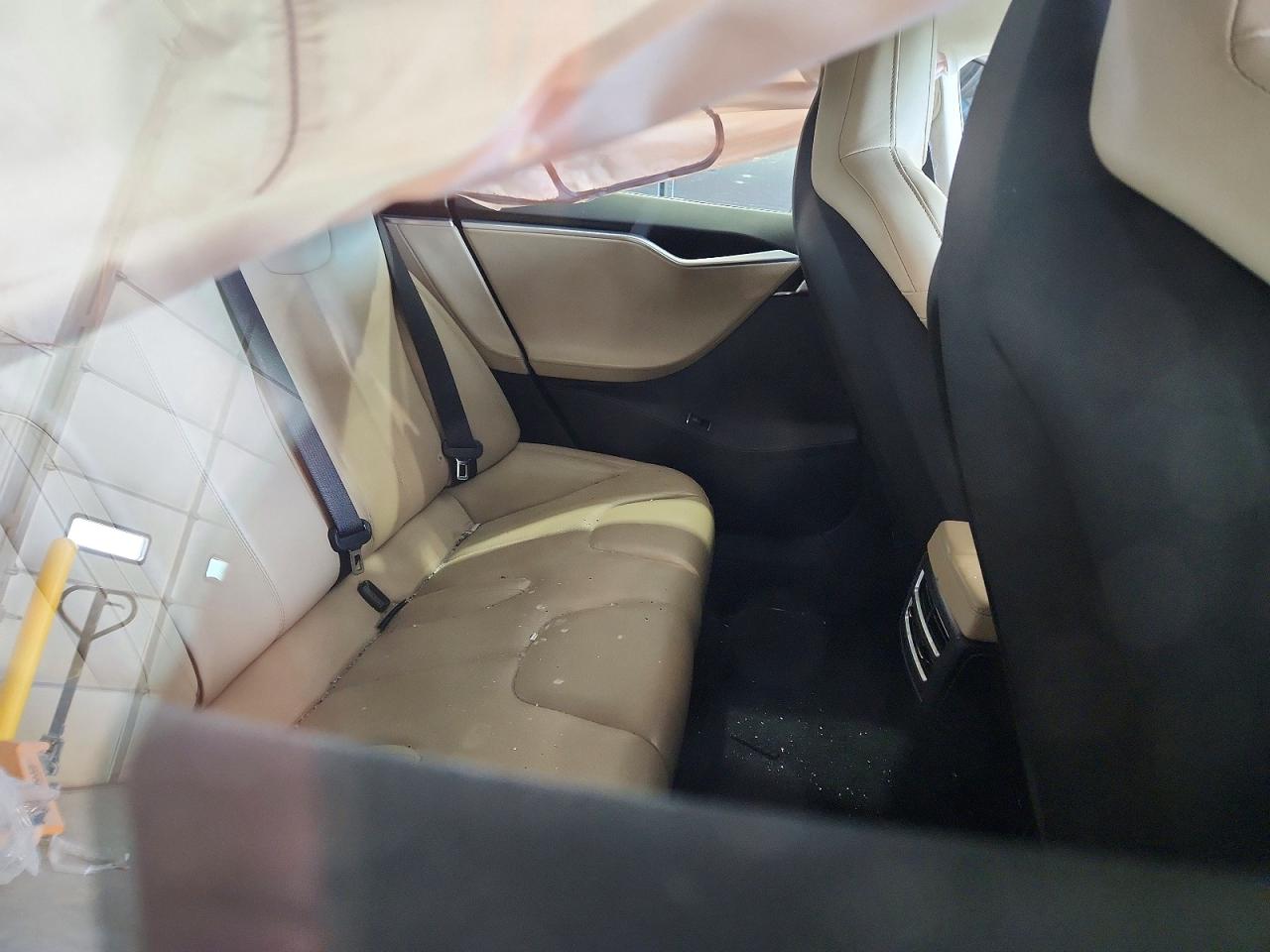2015 TESLA MODEL S