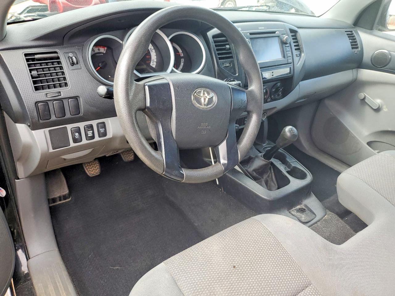2013 TOYOTA TACOMA