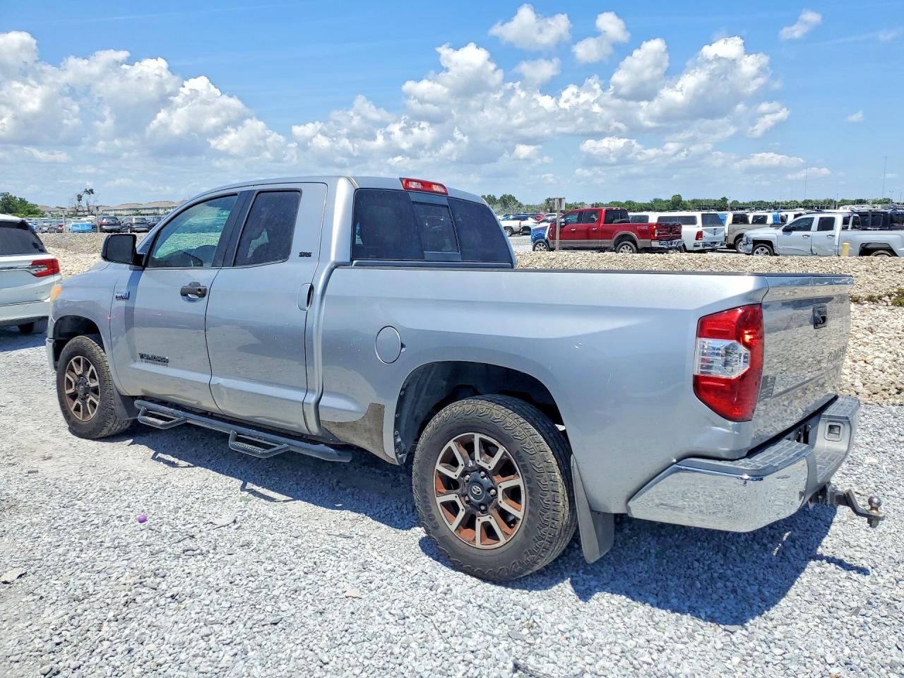 2014 TOYOTA TUNDRA