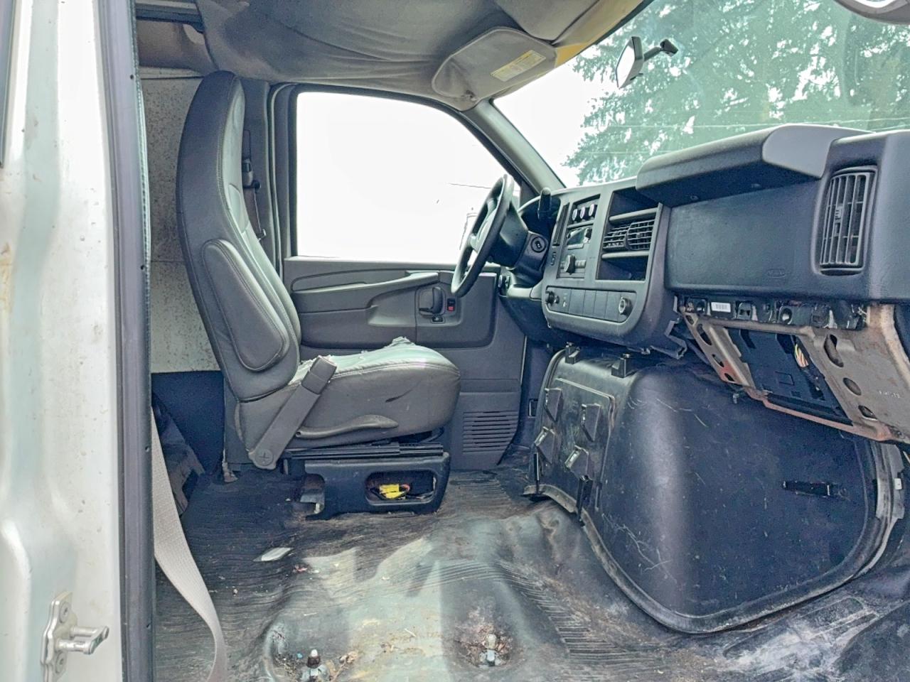 2012 CHEVROLET EXPRESS