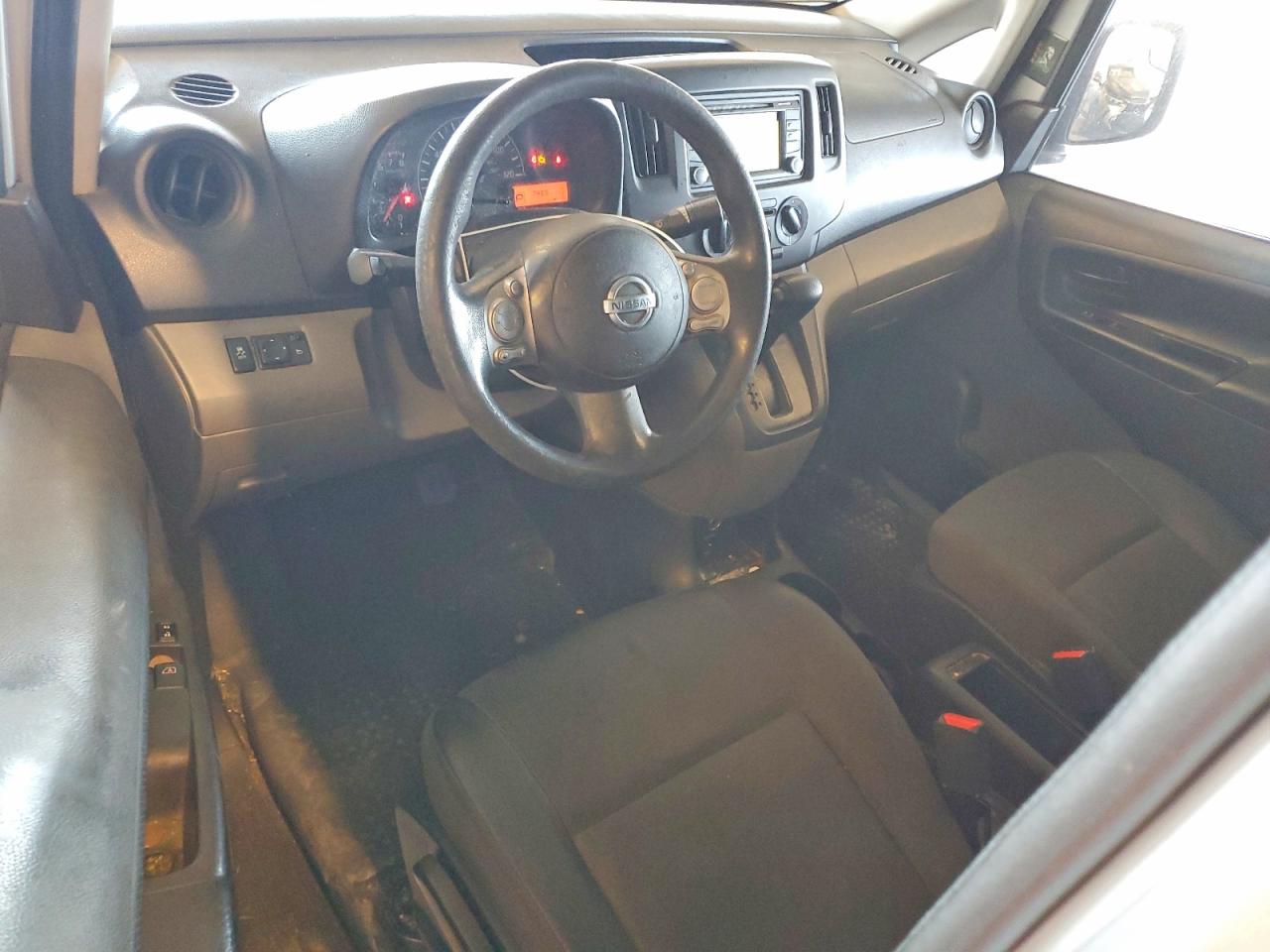 2015 NISSAN NV