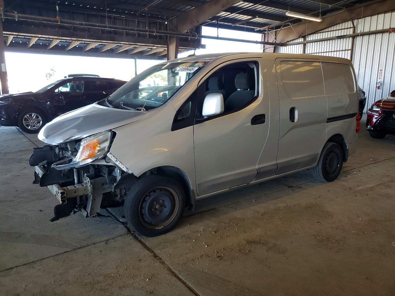 2015 NISSAN NV