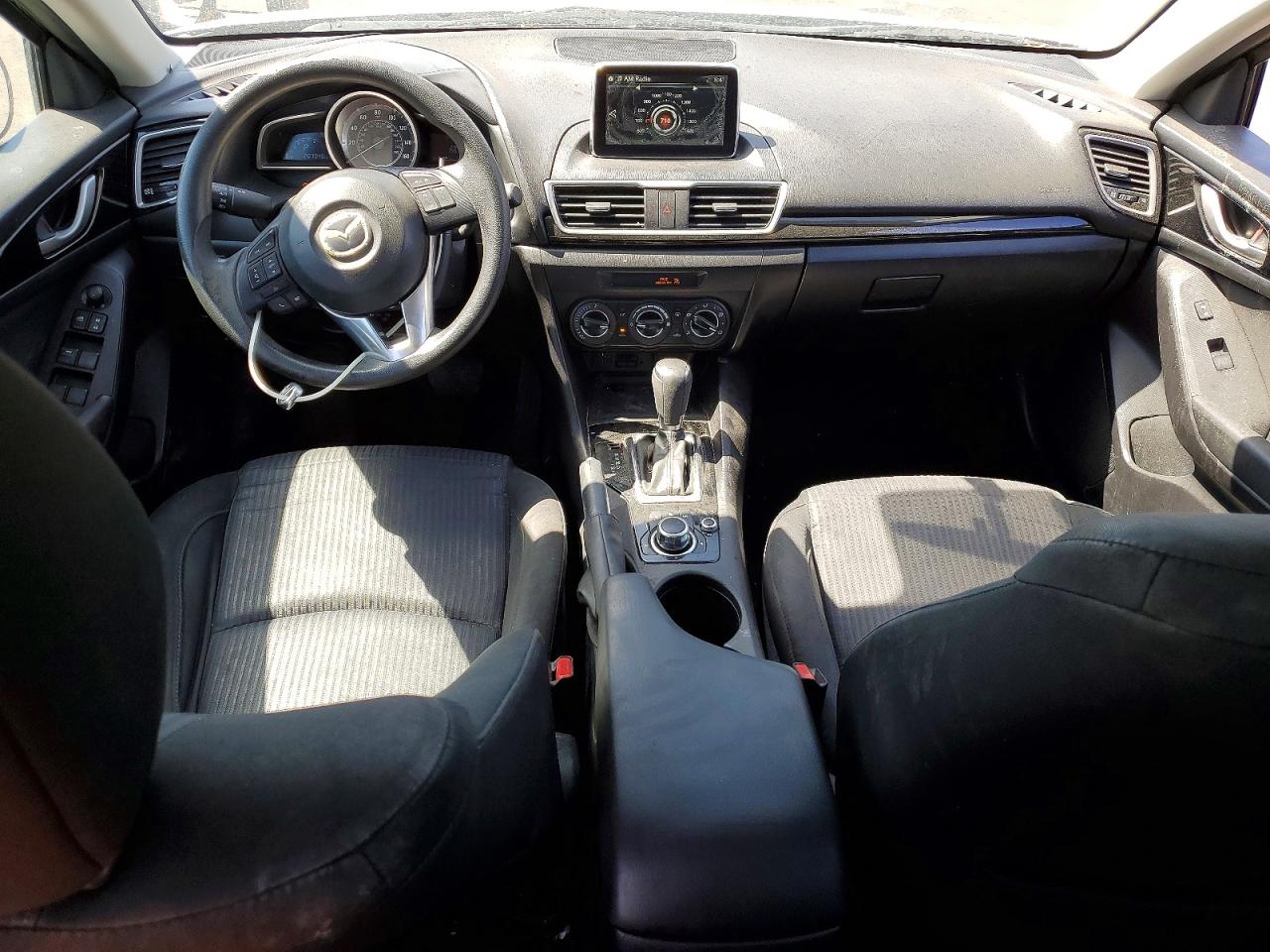 2016 MAZDA 3