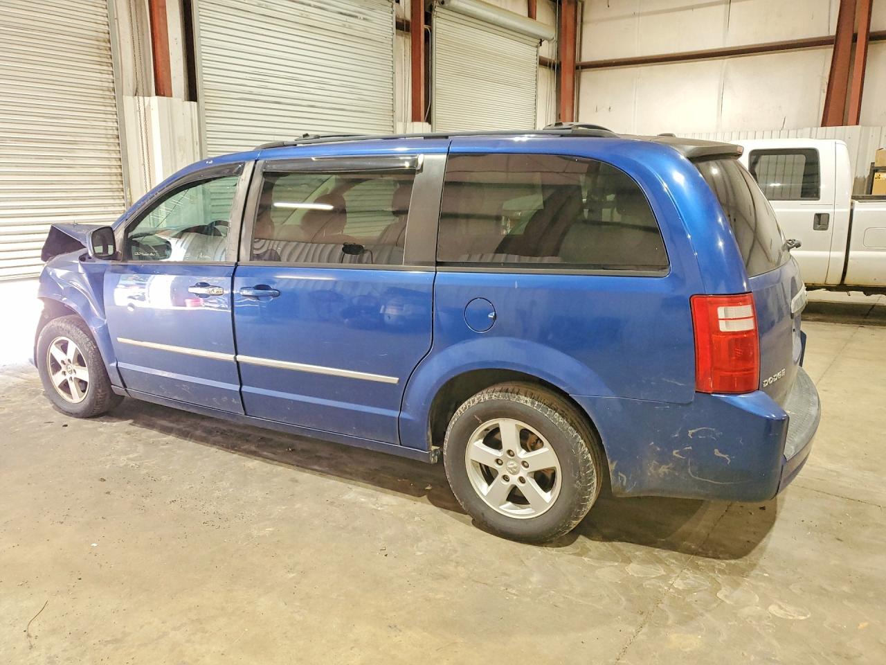 2010 DODGE CARAVAN
