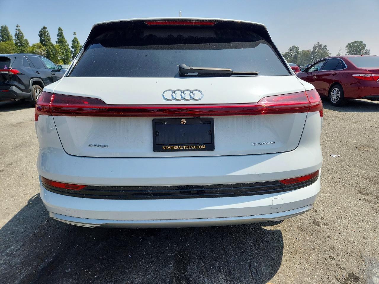 2022 AUDI E-TRON