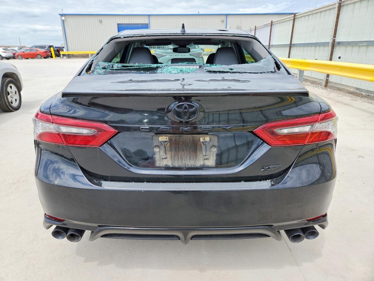 2022 TOYOTA CAMRY