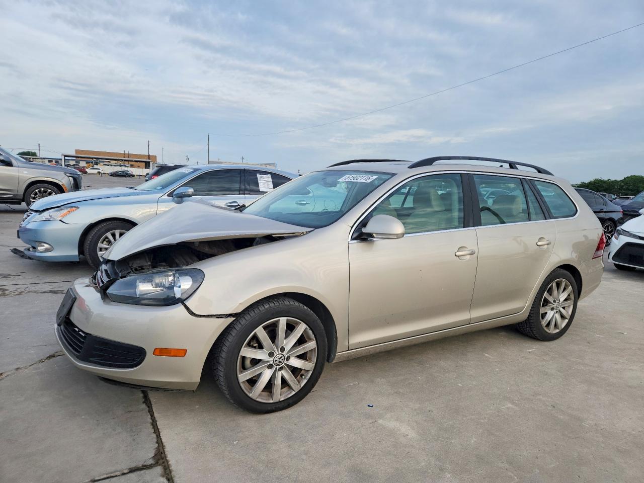 2013 VOLKSWAGEN JETTA