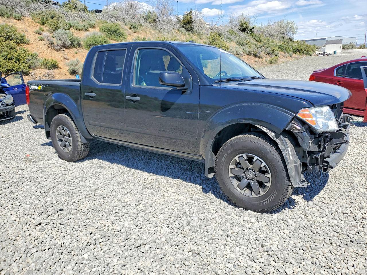 2019 NISSAN FRONTIER