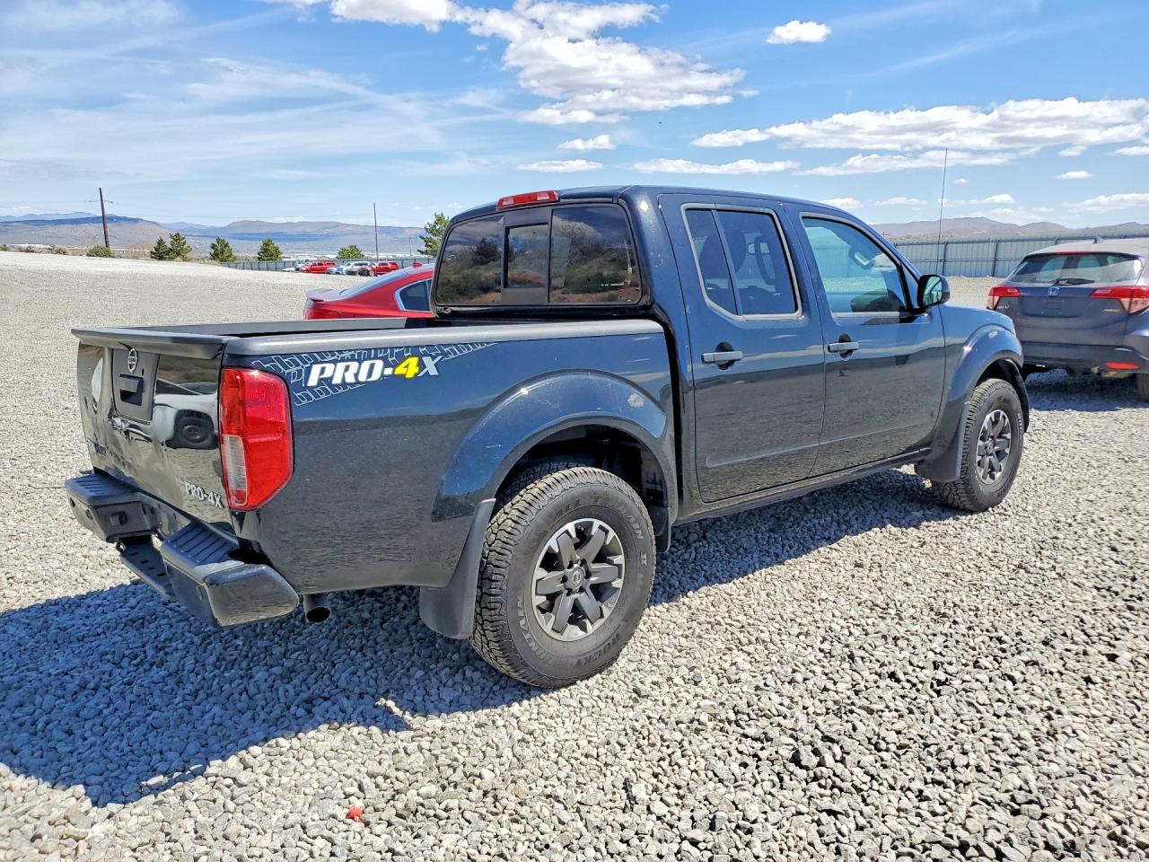 2019 NISSAN FRONTIER