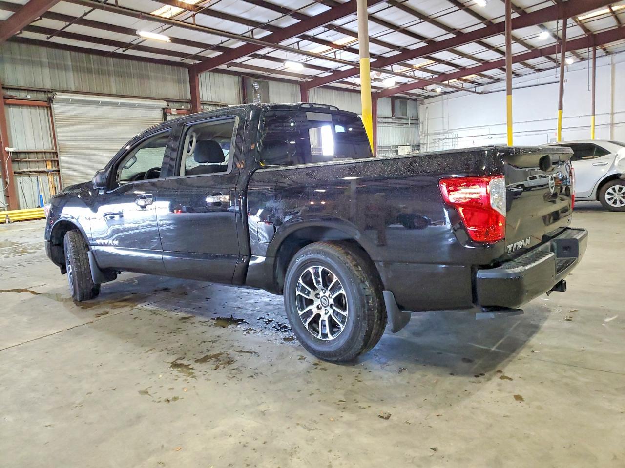 2021 NISSAN TITAN