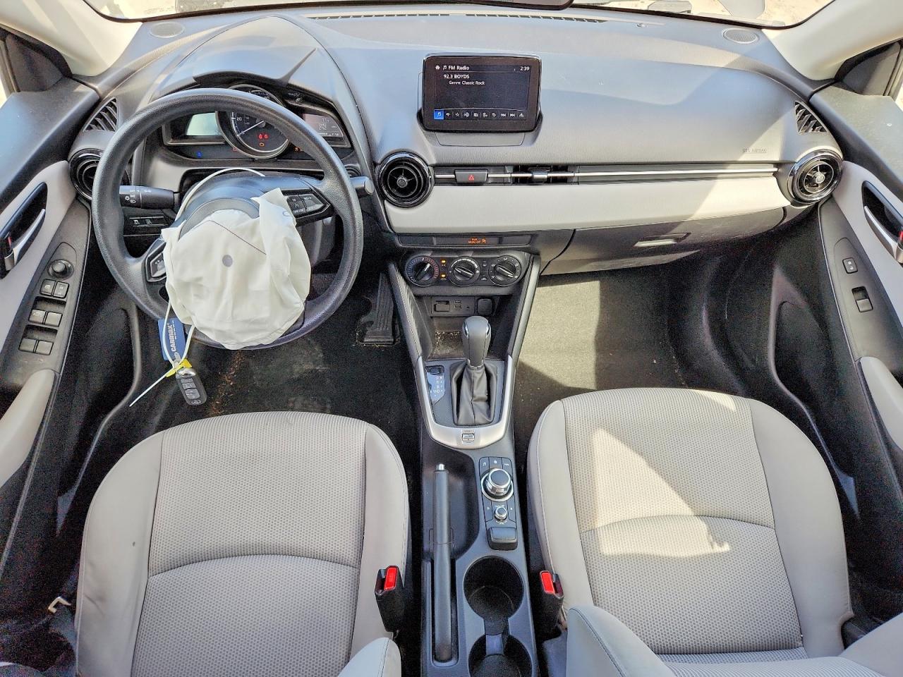 2019 TOYOTA YARIS