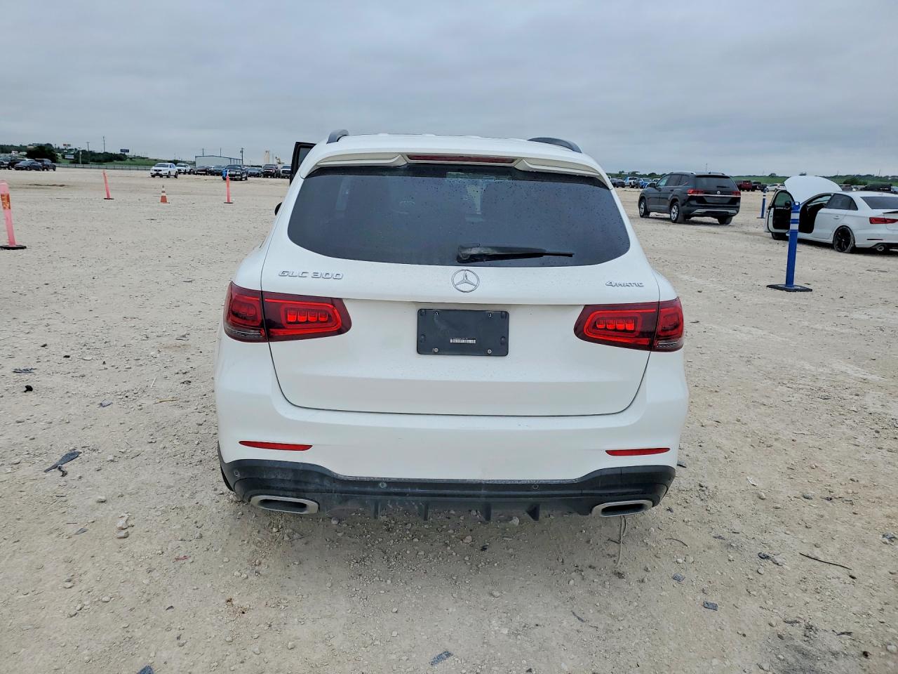 2022 MERCEDES-BENZ GLC-CLASS