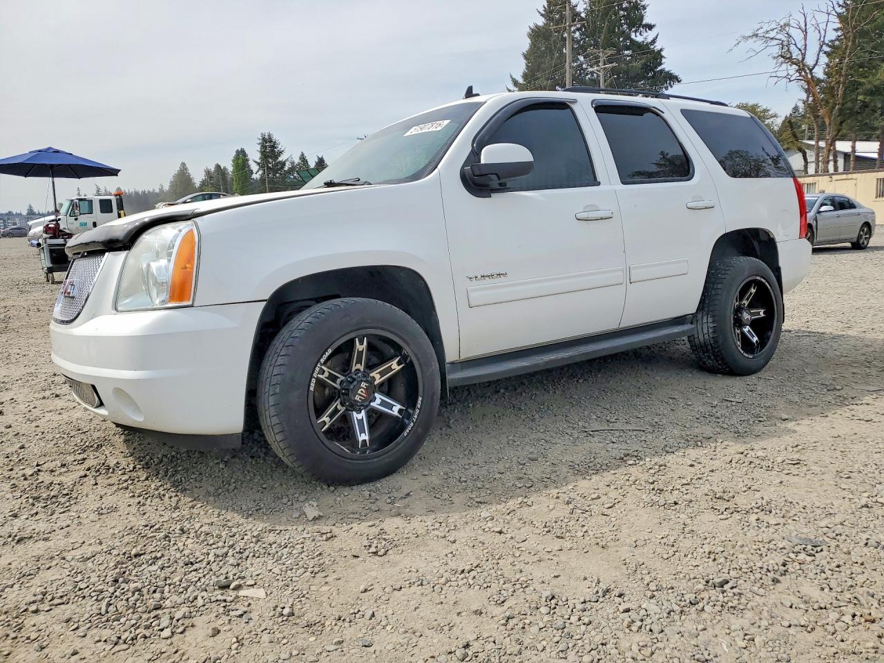 2014 GMC YUKON