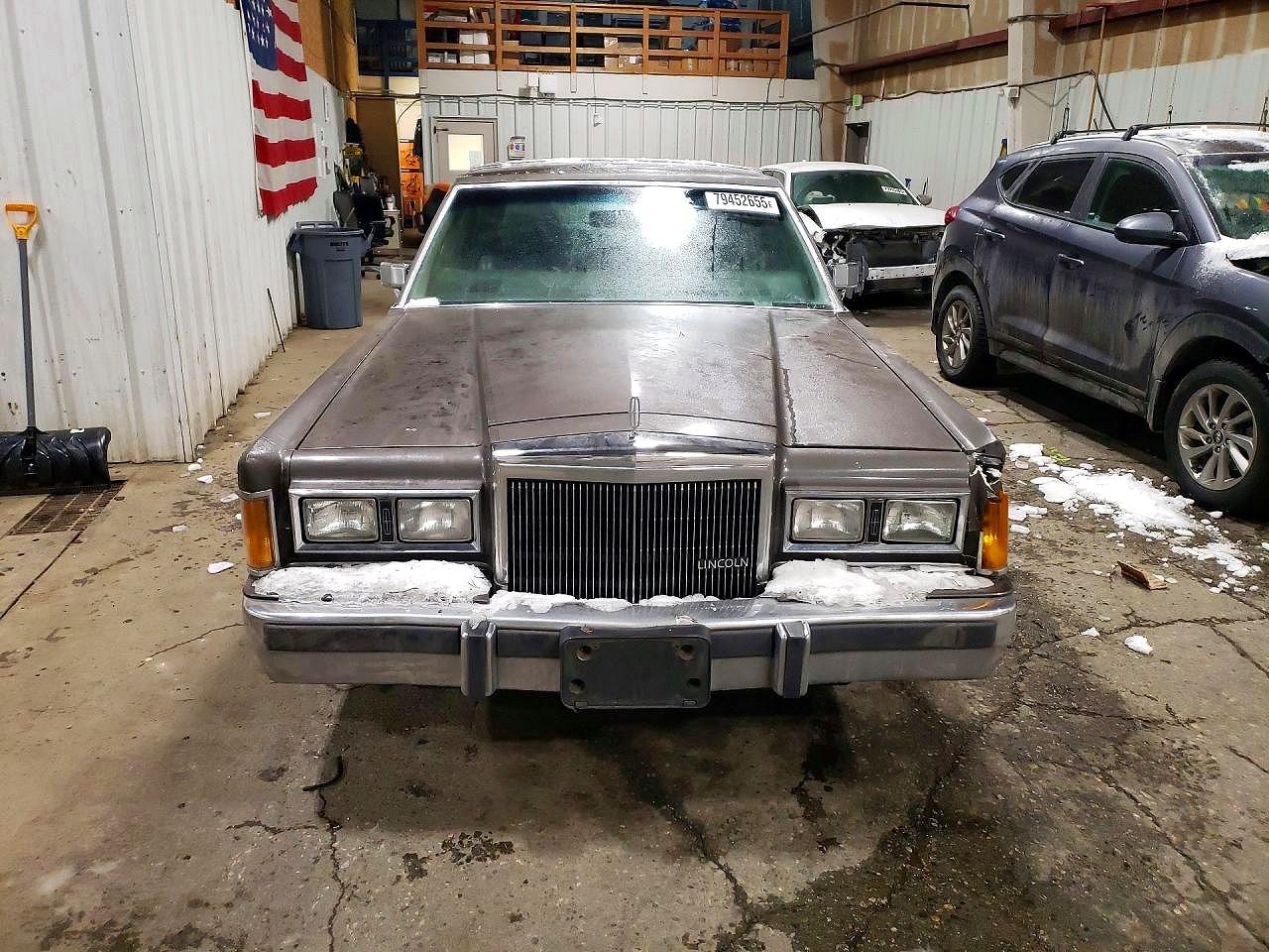 1989 LINCOLN TOWNHOUSE TOWNCAR