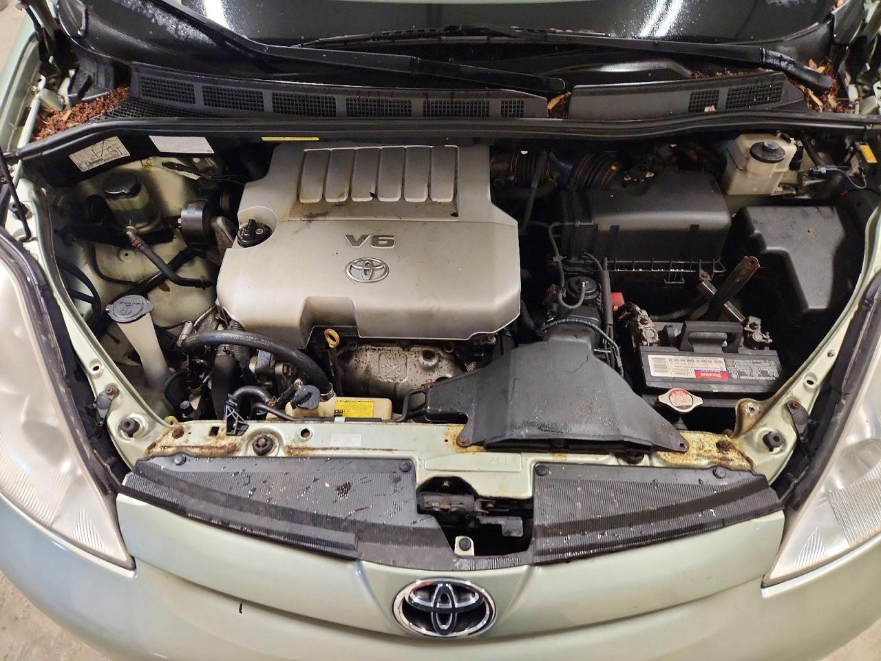2007 TOYOTA SIENNA