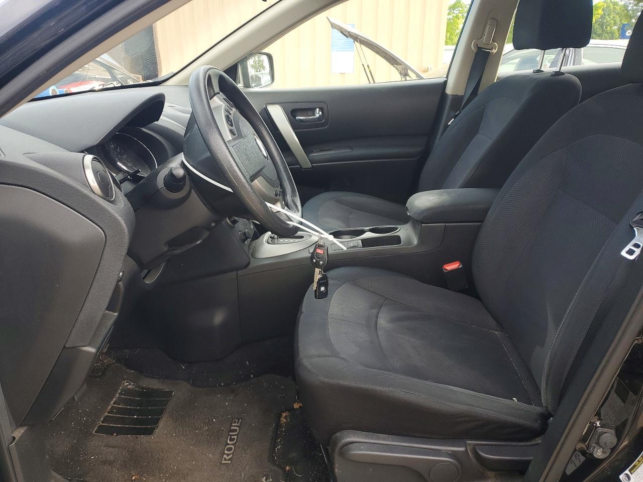 2014 NISSAN ROGUE