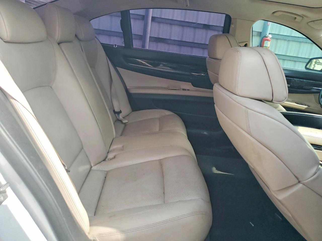 2012 BMW 7 SERIES